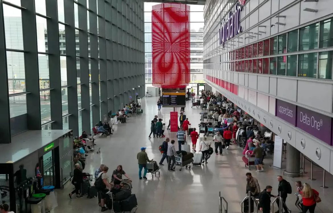 ஹீத்ரோ விமான நிலைய மின்தடையை மறு ஆய்வு செய்ய உத்தரவு